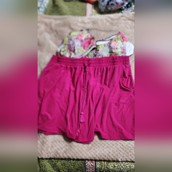 SHEIN Pink and Yellow Bikini Set - Picture 7 of 13